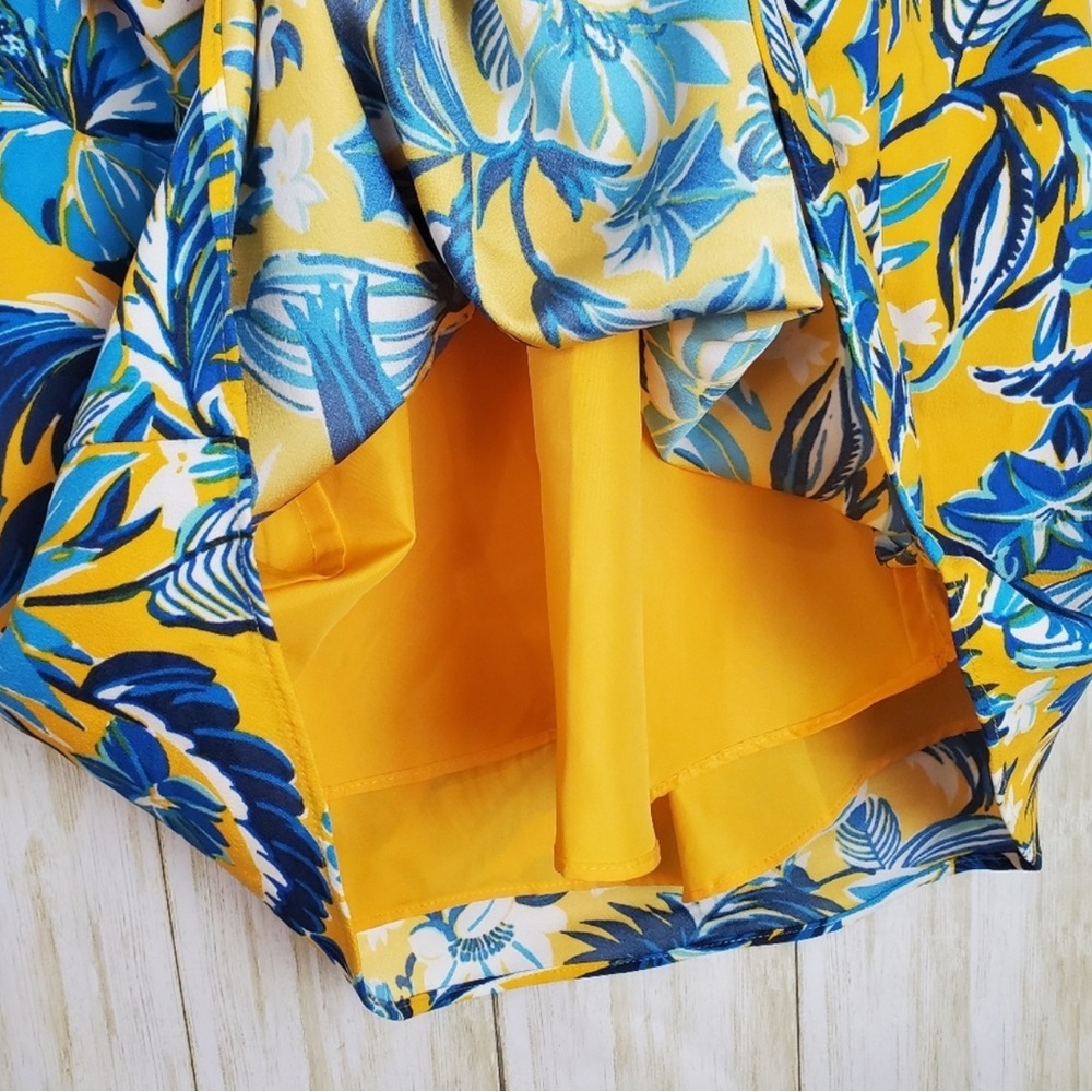 J. Crew Factory Floral Scalloped Cami Top 6. H - Picture 6 of 8